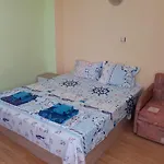 بيت ضيافة Kazlarov كيتن