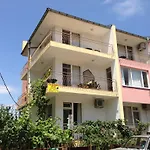 Kazlarov
