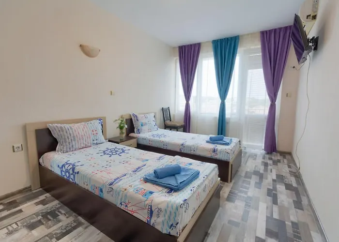 ゲストハウス Kazlarov