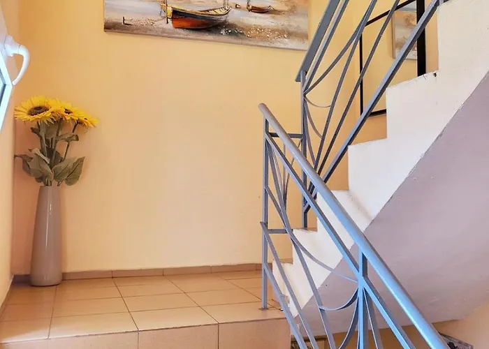 Kazlarov ゲストハウス